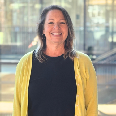 Robyn Gianatasio Headshot